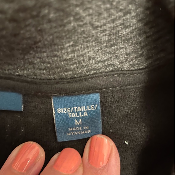 Perry Ellis Half Zip - Picture 2 of 3